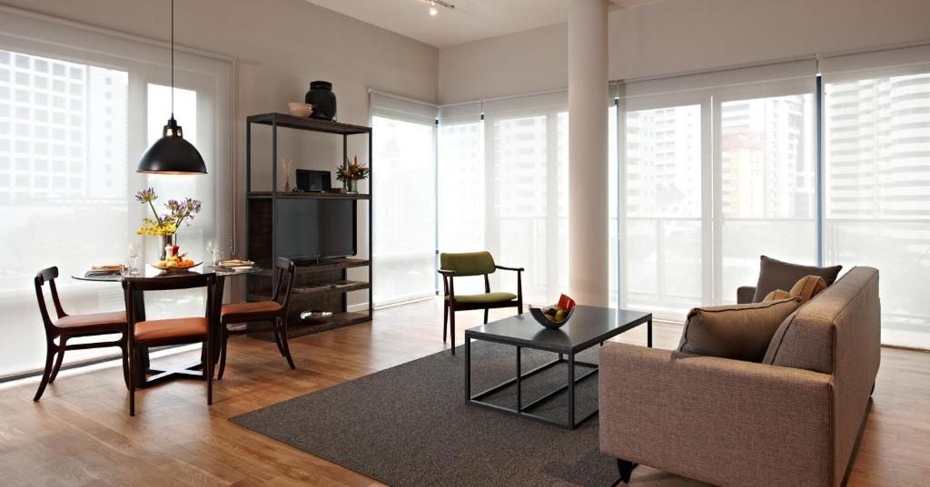 Two Bedroom King & Queen,215349608:JPEG